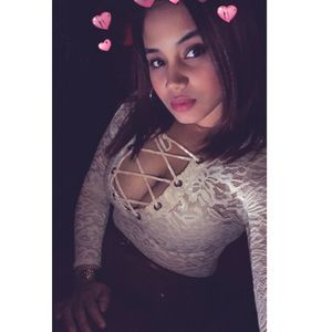 Meet your Posher, Dahiana